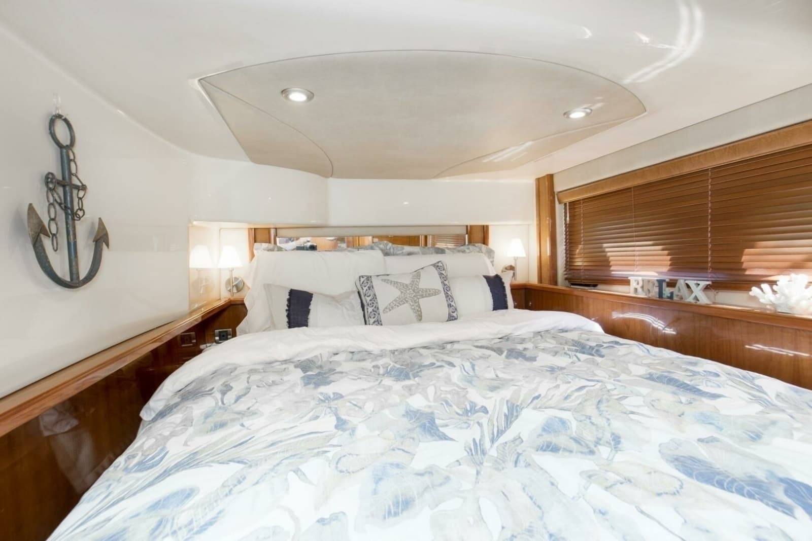2007 Sea Ray 52 Sedan Bridge - Photo 16