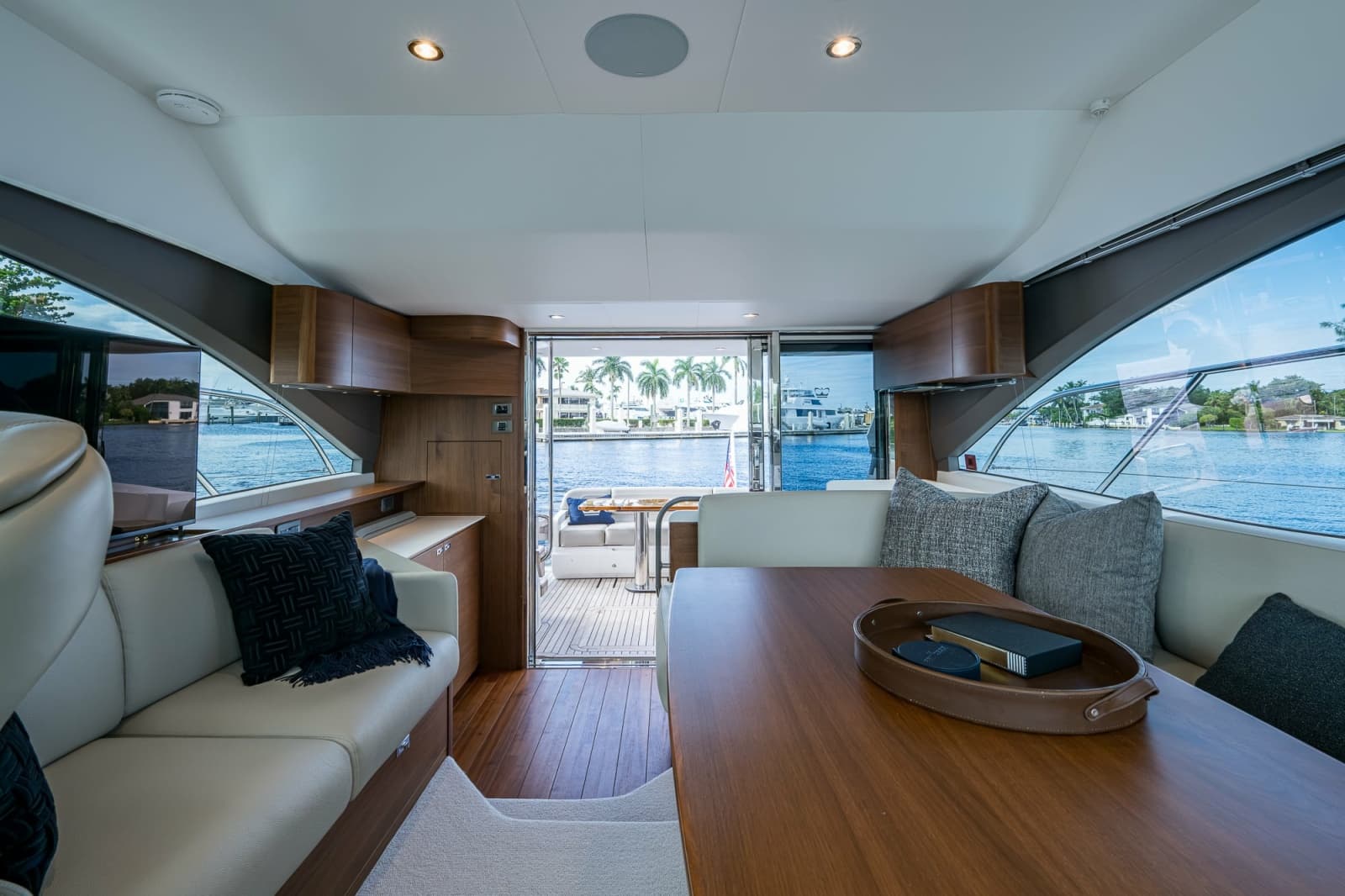 2025 Princess F45 - Photo 27