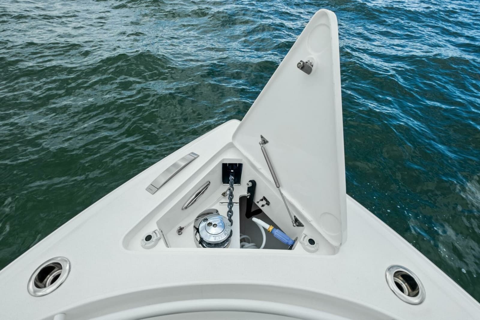 2020 Intrepid 407 Nomad SE - Photo 15