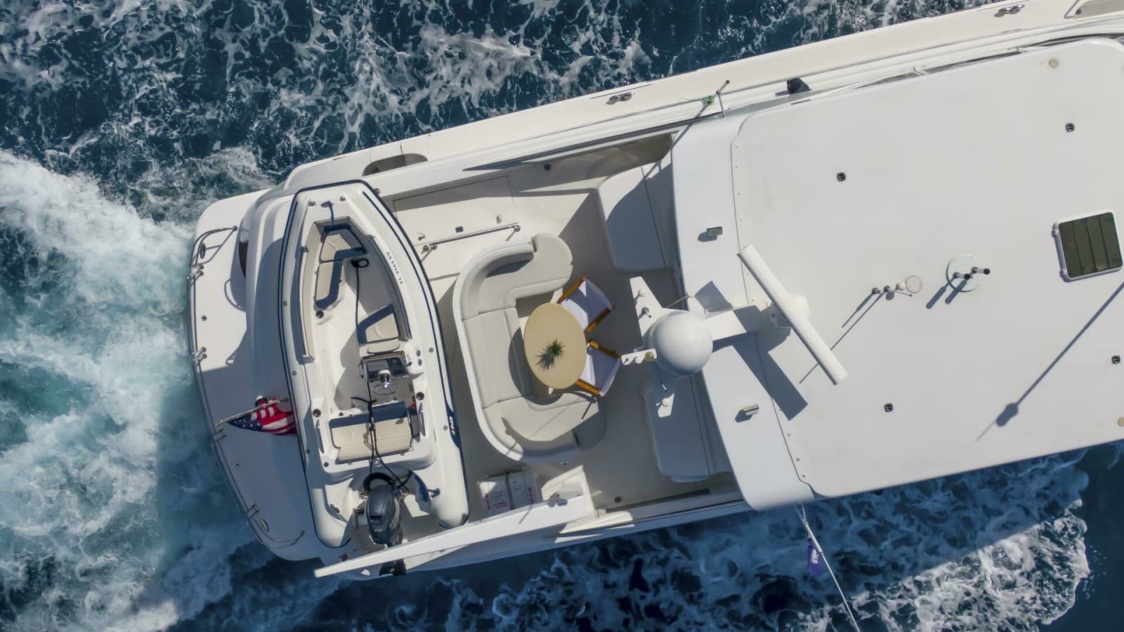 2007 Hatteras 80 - Photo 7