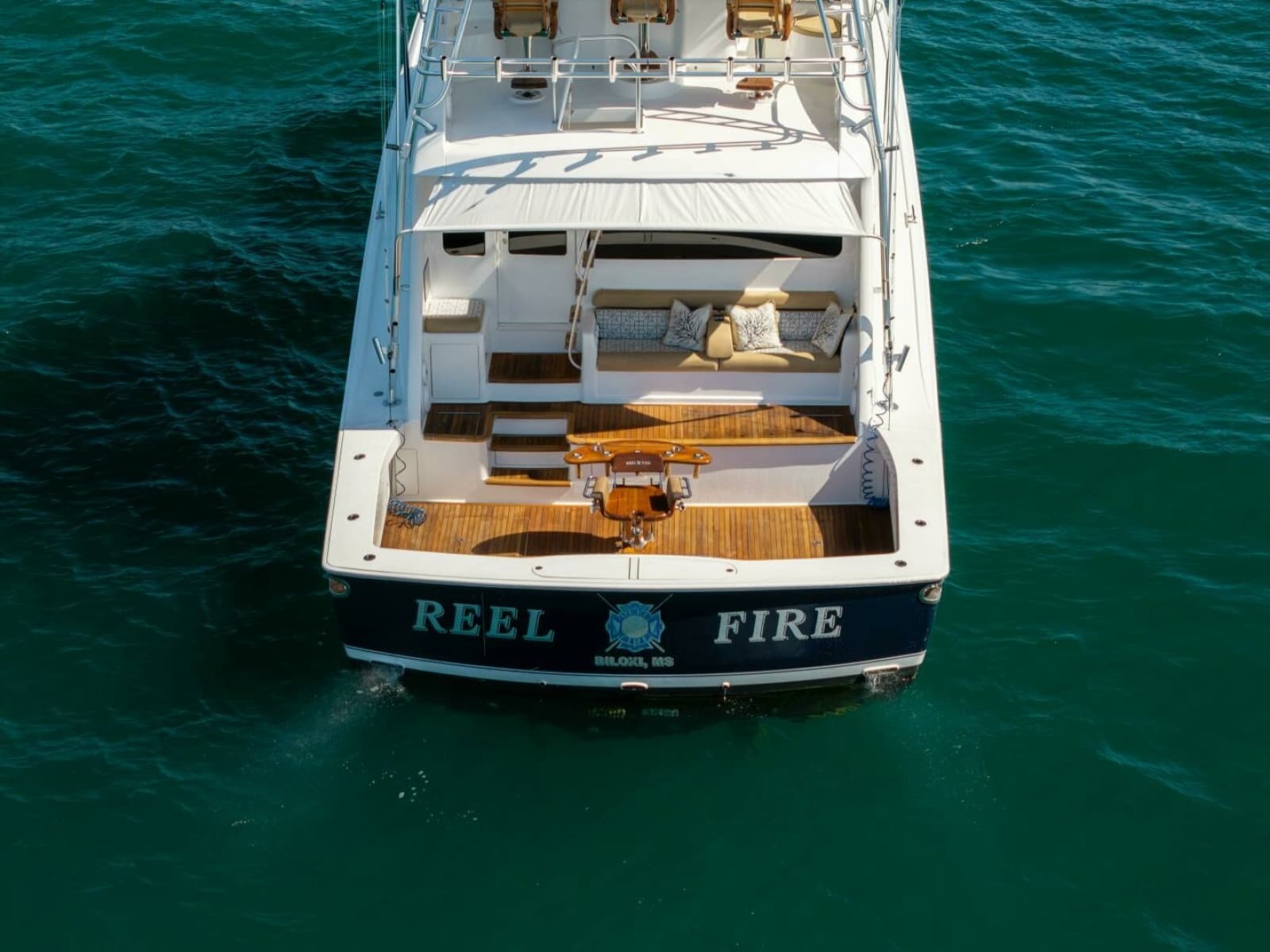 2013 Viking 76 Convertible - Photo 96