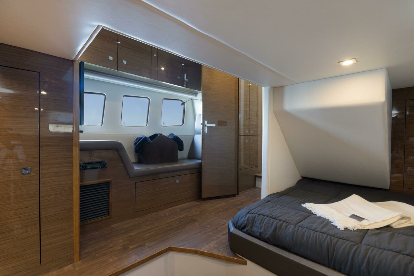 2018 Cruisers 45 Cantius - Photo 23