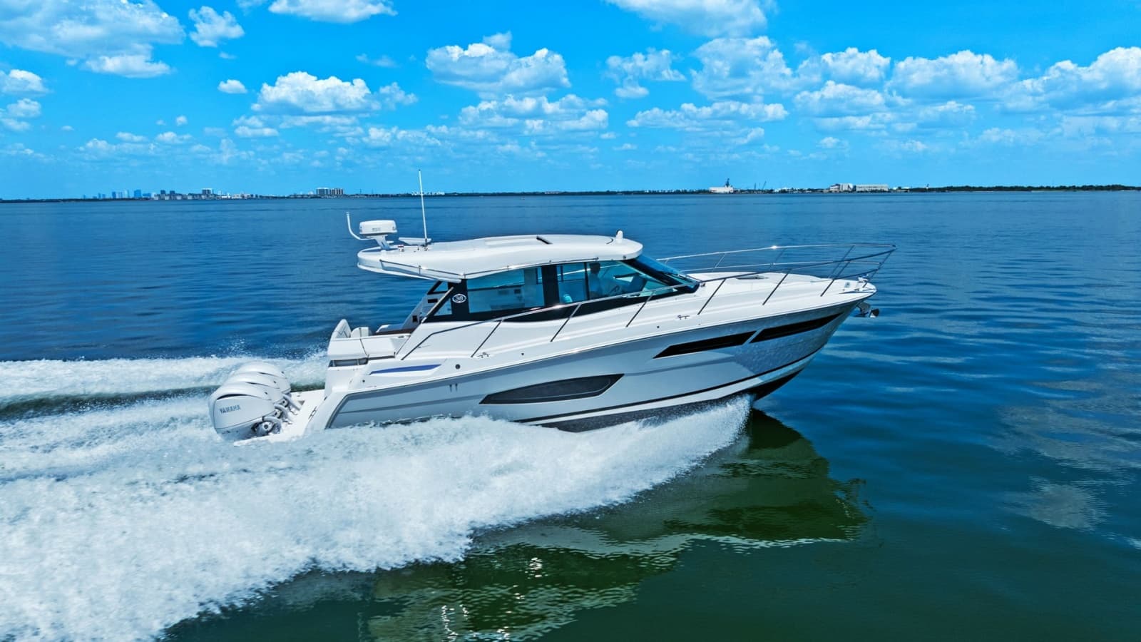 2025 Regal 38 XO - Photo 72