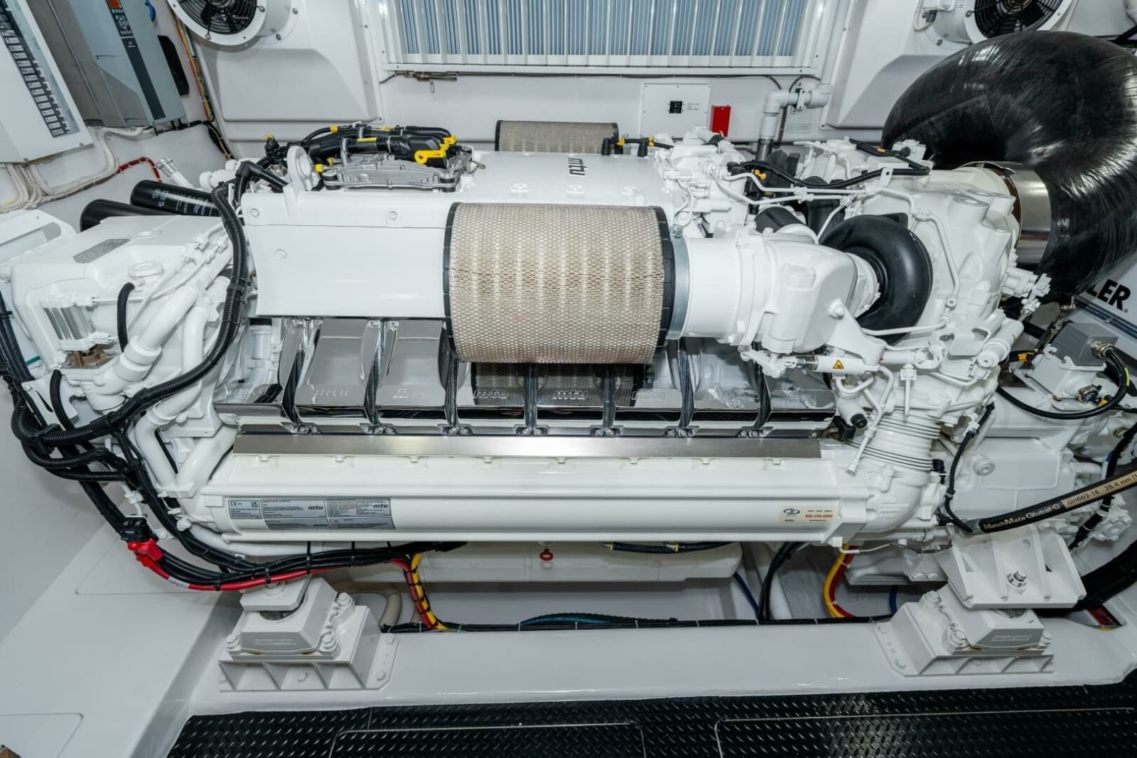 2025 Viking 90C - Photo 78