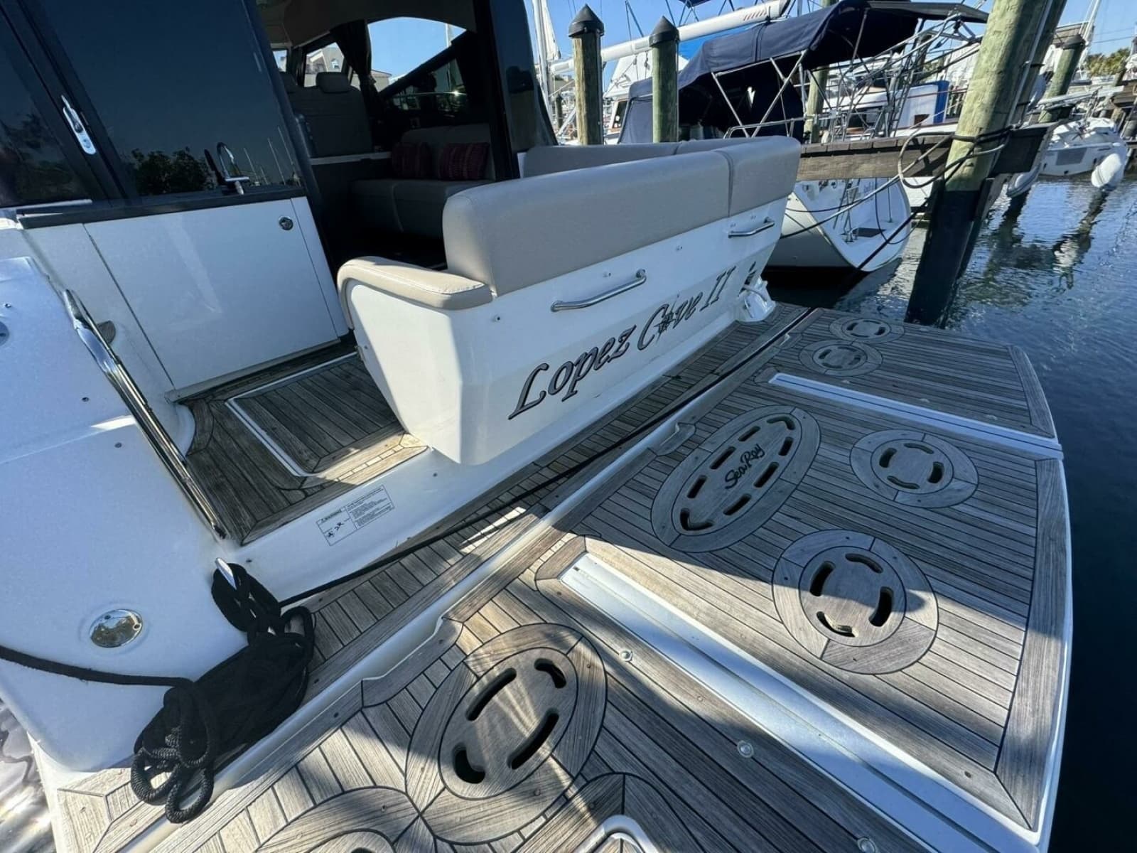 2016 Sea Ray 470 Sundancer - Photo 29