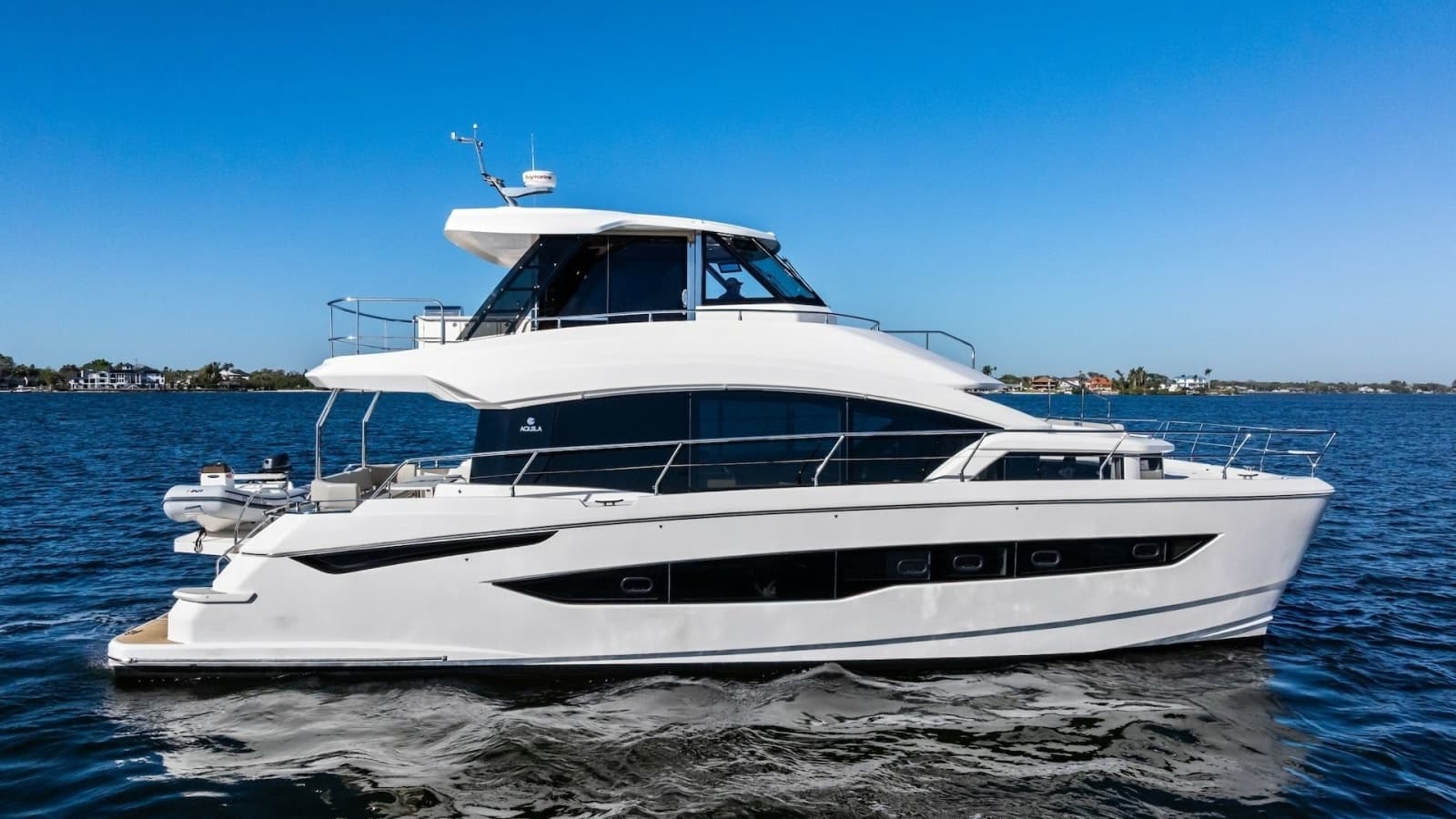 2022 Aquila 54 Yacht - Photo 1