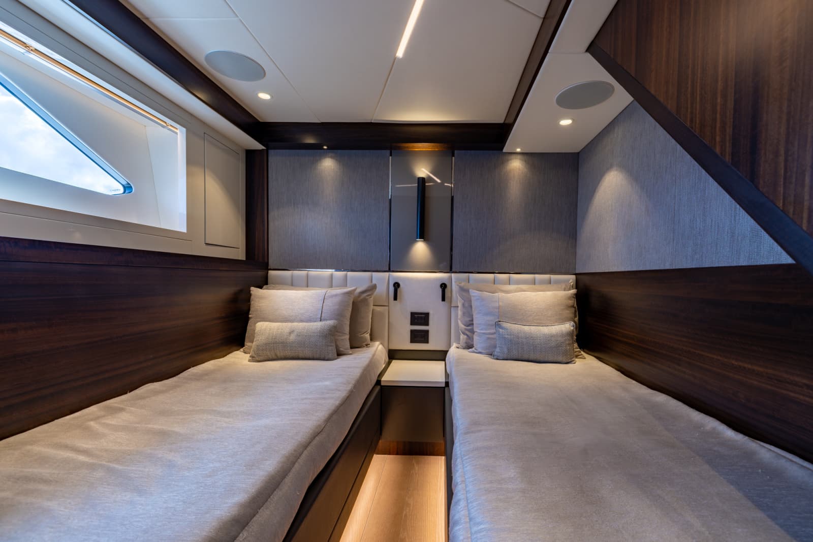 2022 Sunseeker Manhattan 68 - Photo 58