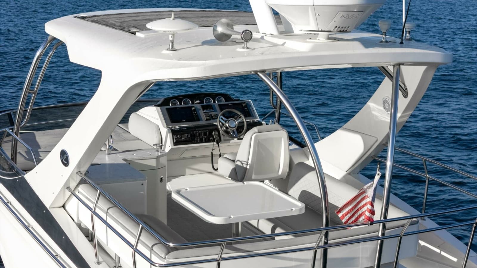 2017 Sea Ray 51 Flybridge - Photo 43