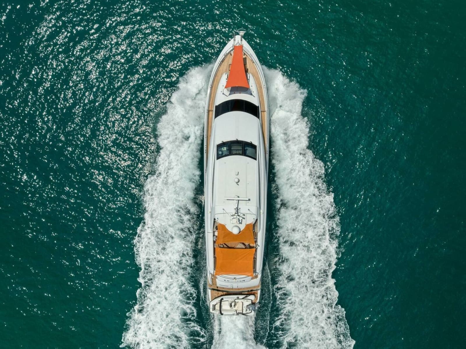 2006 Lazzara Yachts 84 Skylounge - Photo 179