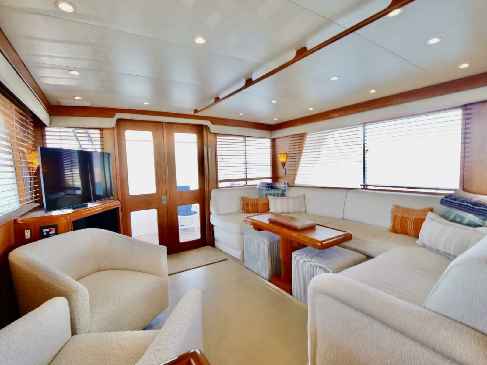 2000 Offshore Yachts 62 Pilothouse - Photo 2