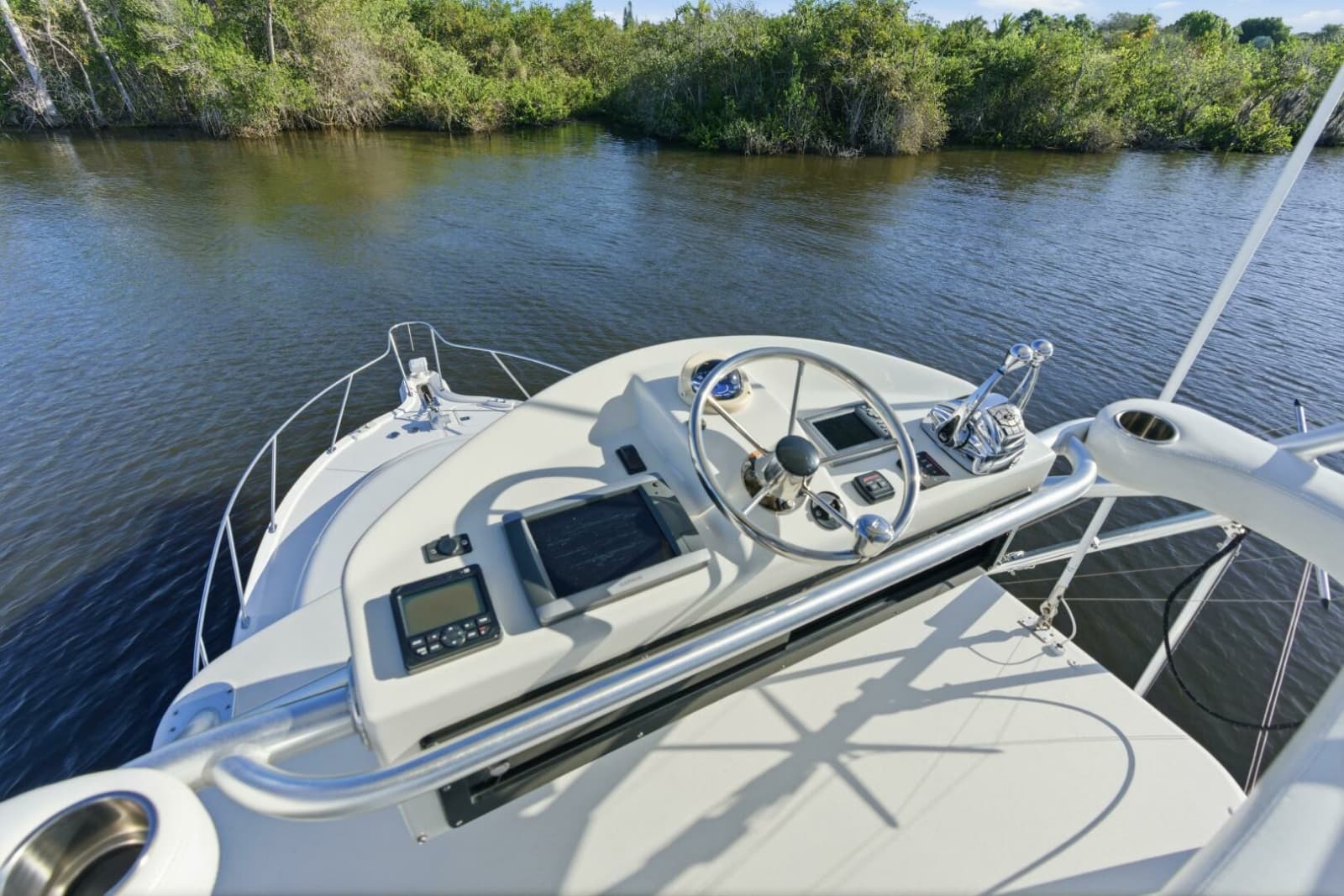 2011 Tiara Yachts 3100 Open - Photo 31