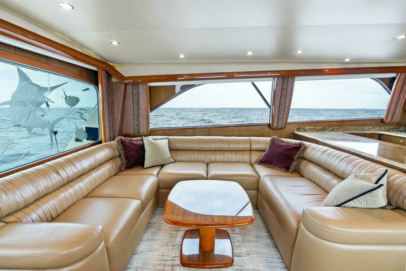 2006 Viking 61 Convertible - Photo 7