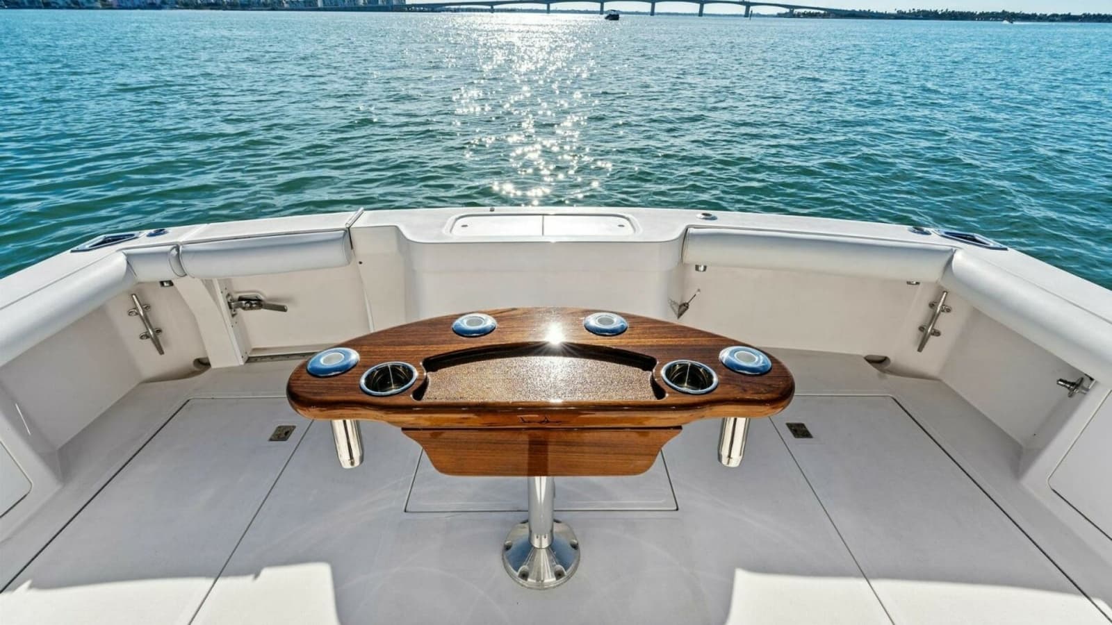 2005 Cabo 40 Express - Photo 5