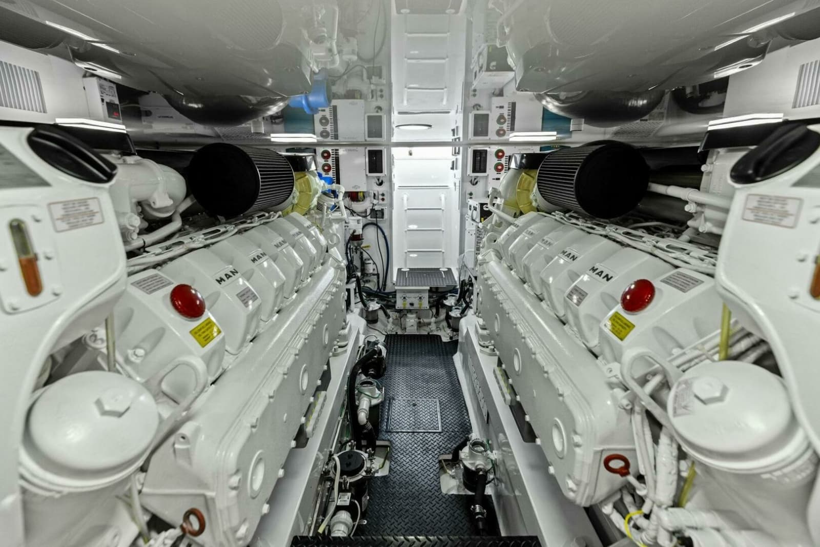 2023 Viking 54 Convertible - Photo 115