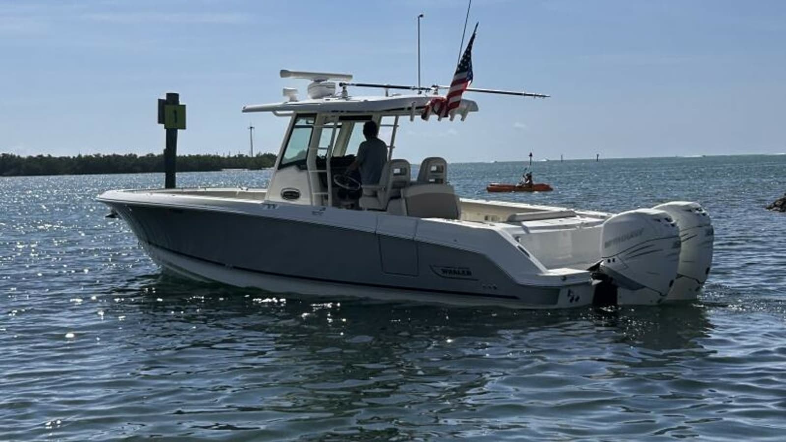 2017 Boston Whaler 330 Outrage - Photo 31