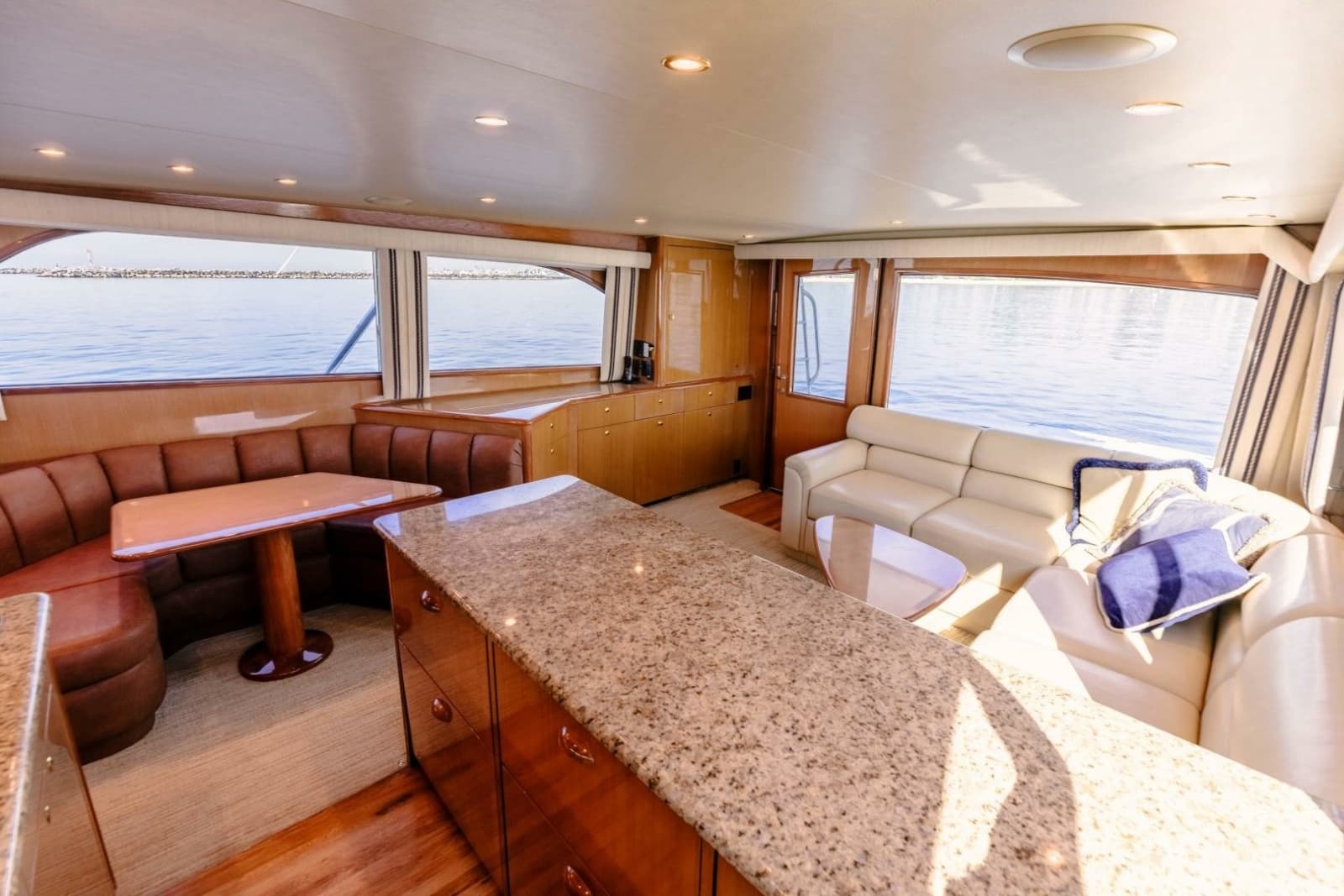 2003 Viking 56 Convertible - Photo 30