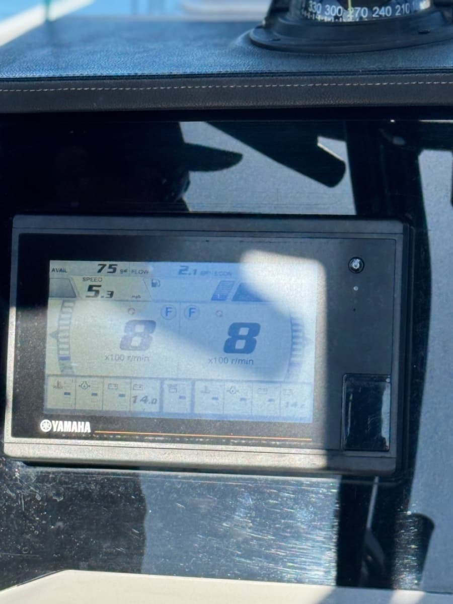 2021 Sailfish 29 Center Console - Photo 8