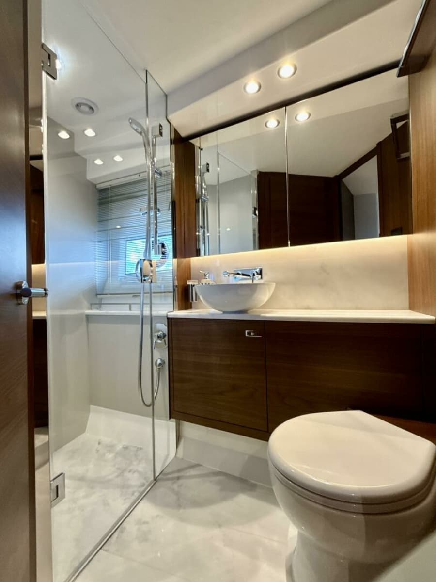 2026 Princess F50 - Photo 34