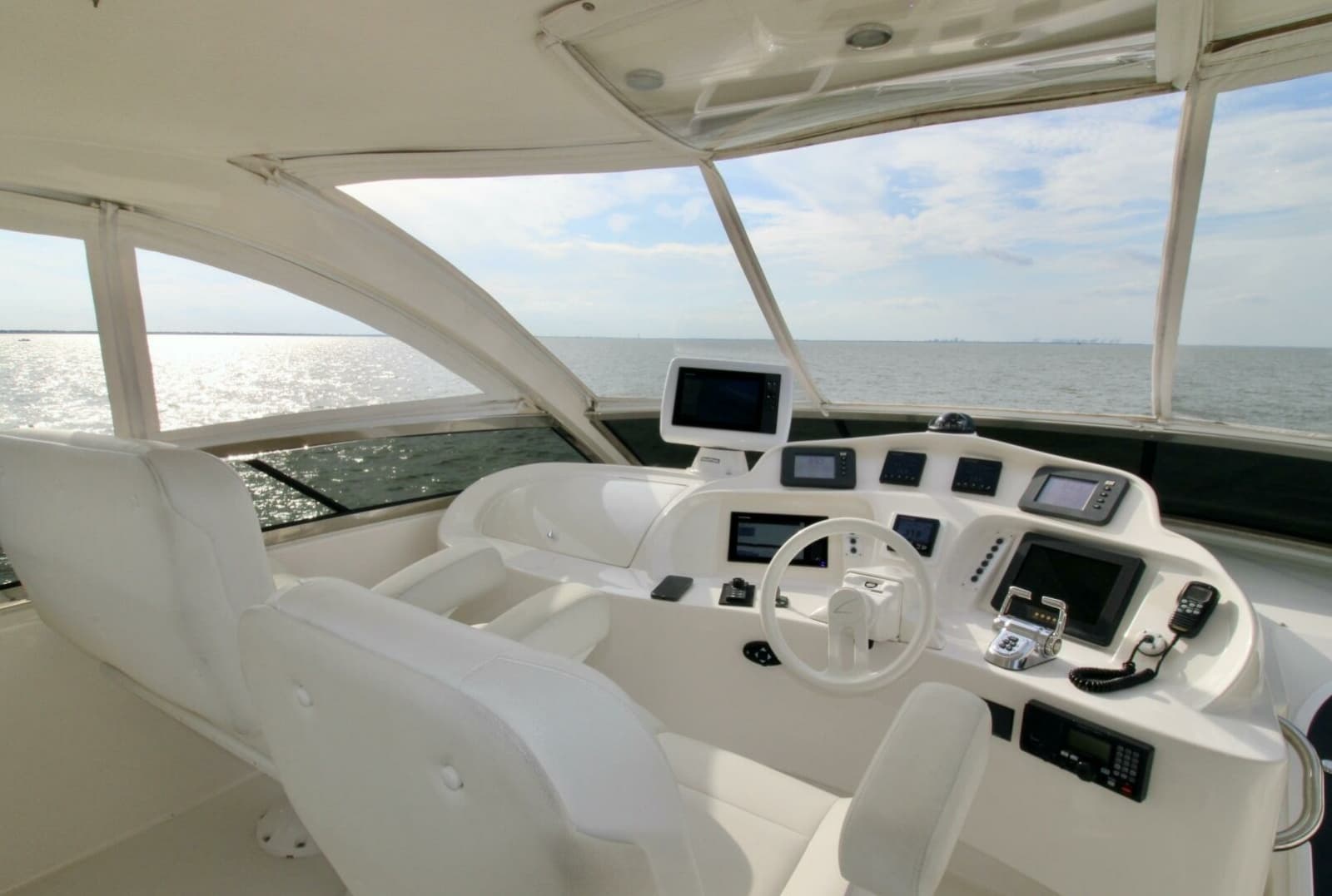 2007 Lazzara Yachts 74 Motor Yacht - Photo 159