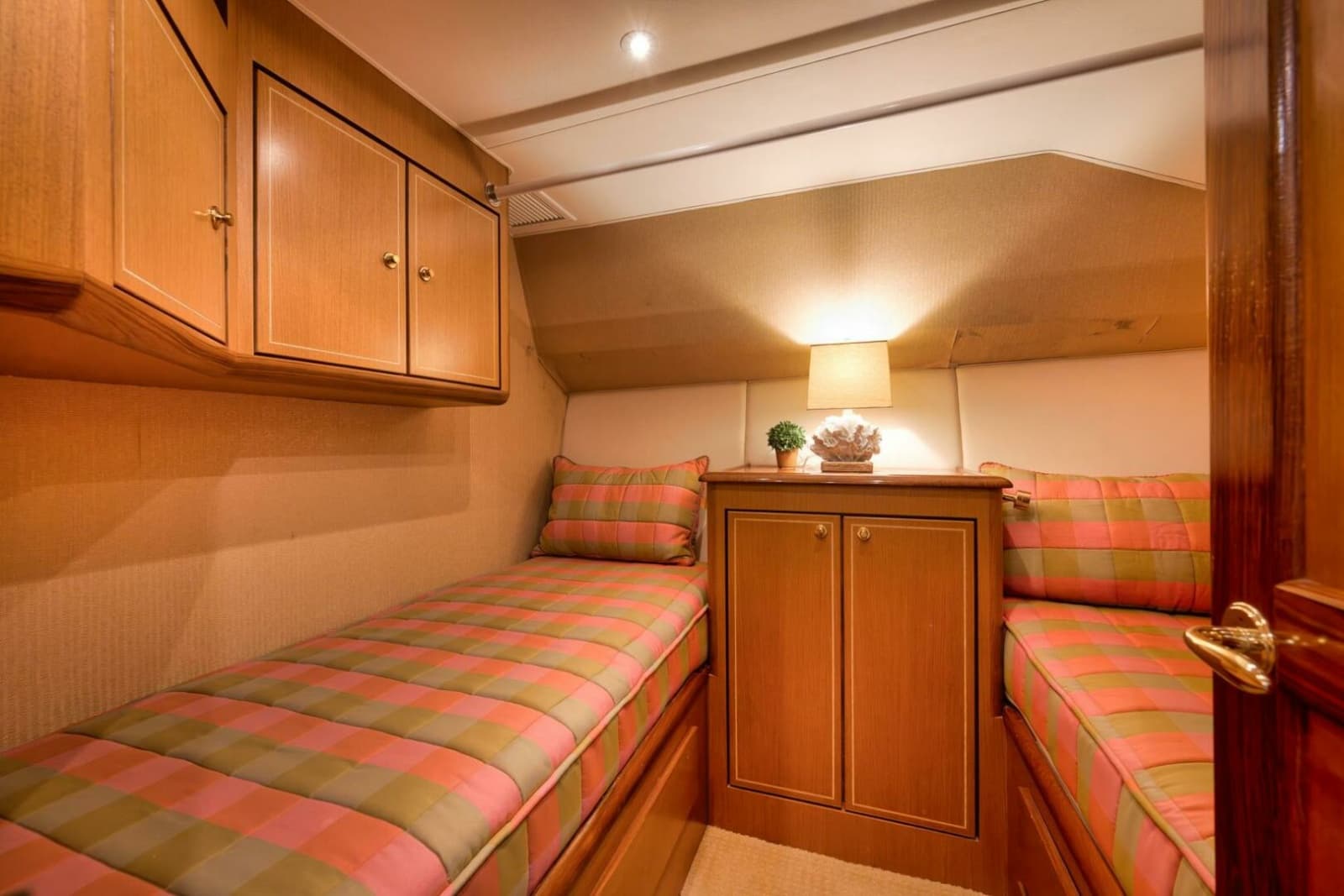 2004 Ocean Yachts 57 Enclosed Bridge Convertible - Photo 16
