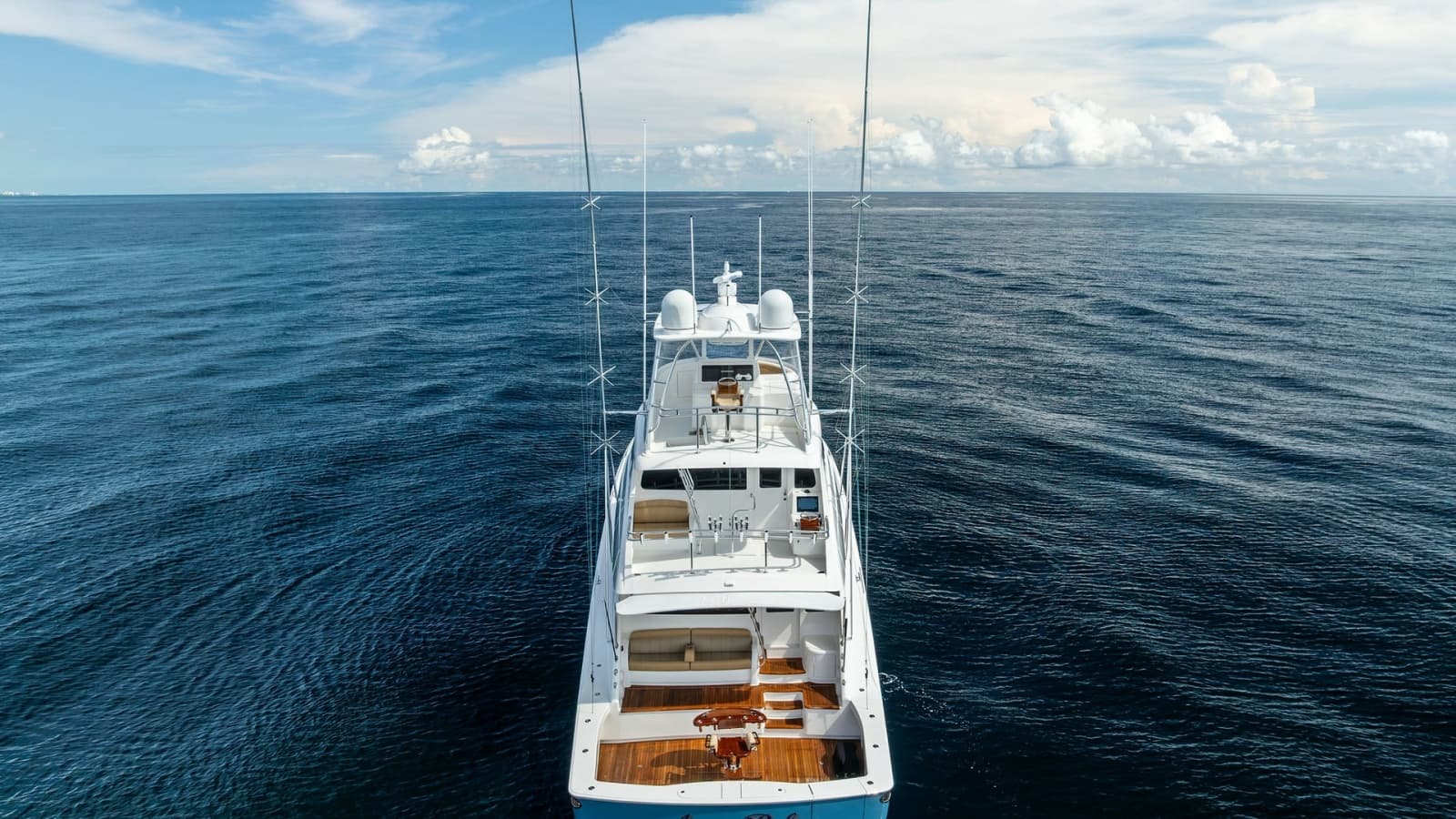 2017 Viking 80 Convertible - Photo 80