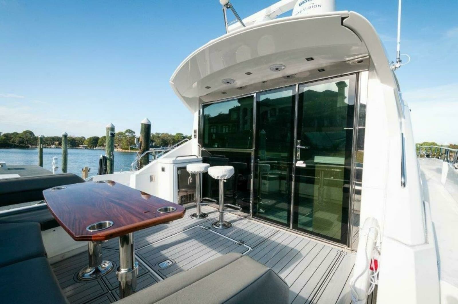 2019 Cruisers Yachts 60 Cantius - Photo 43