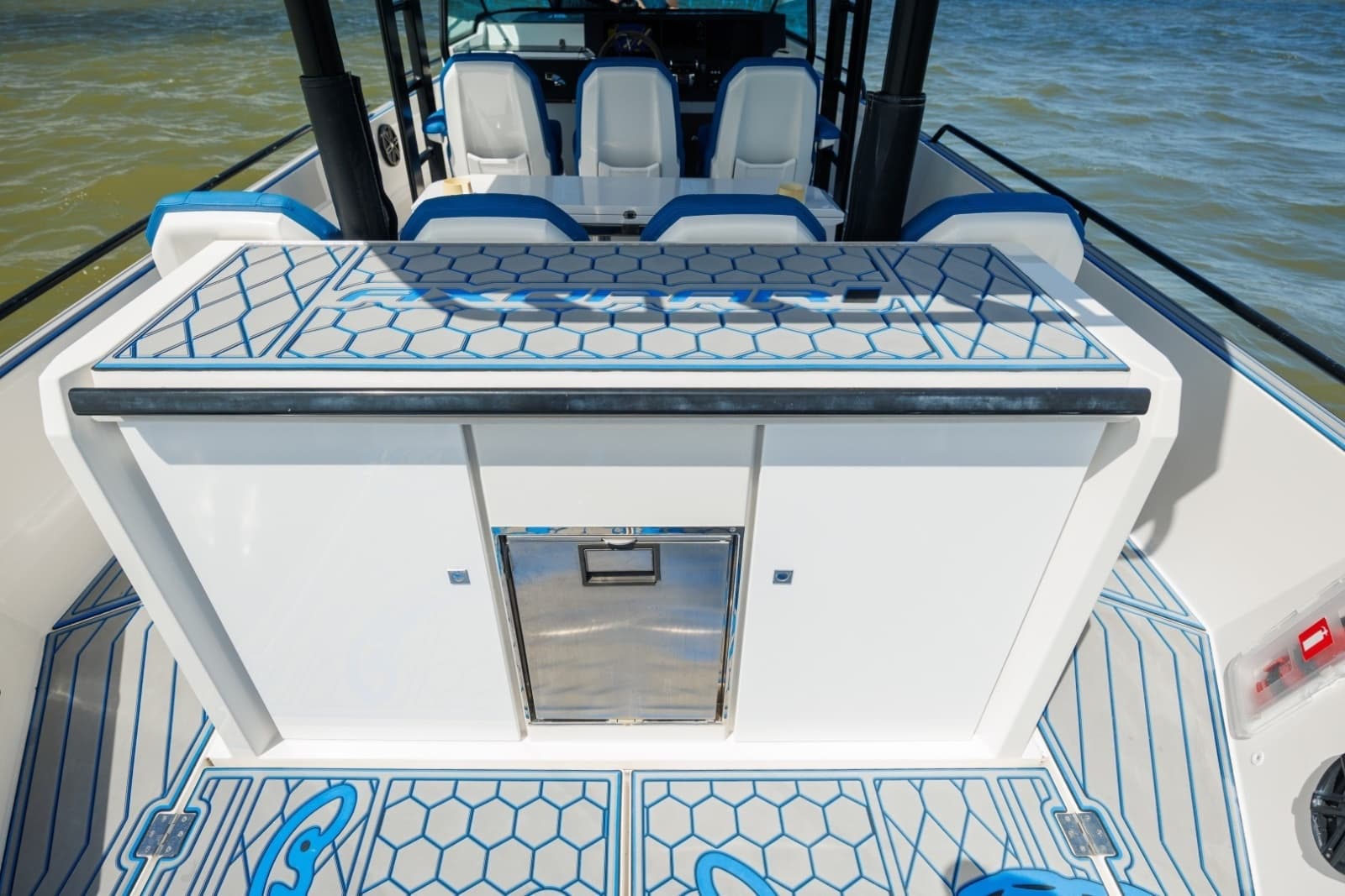 2019 Axopar 37 Sun Top - Photo 57