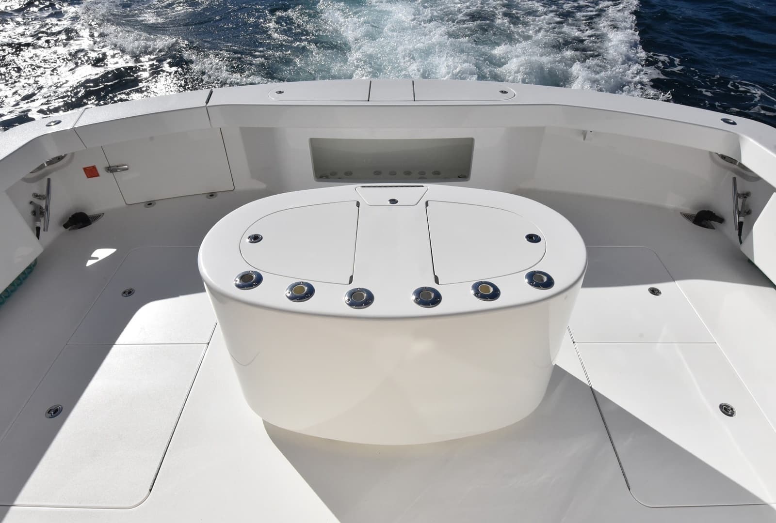 2019 Viking 80 Skybridge - Photo 179