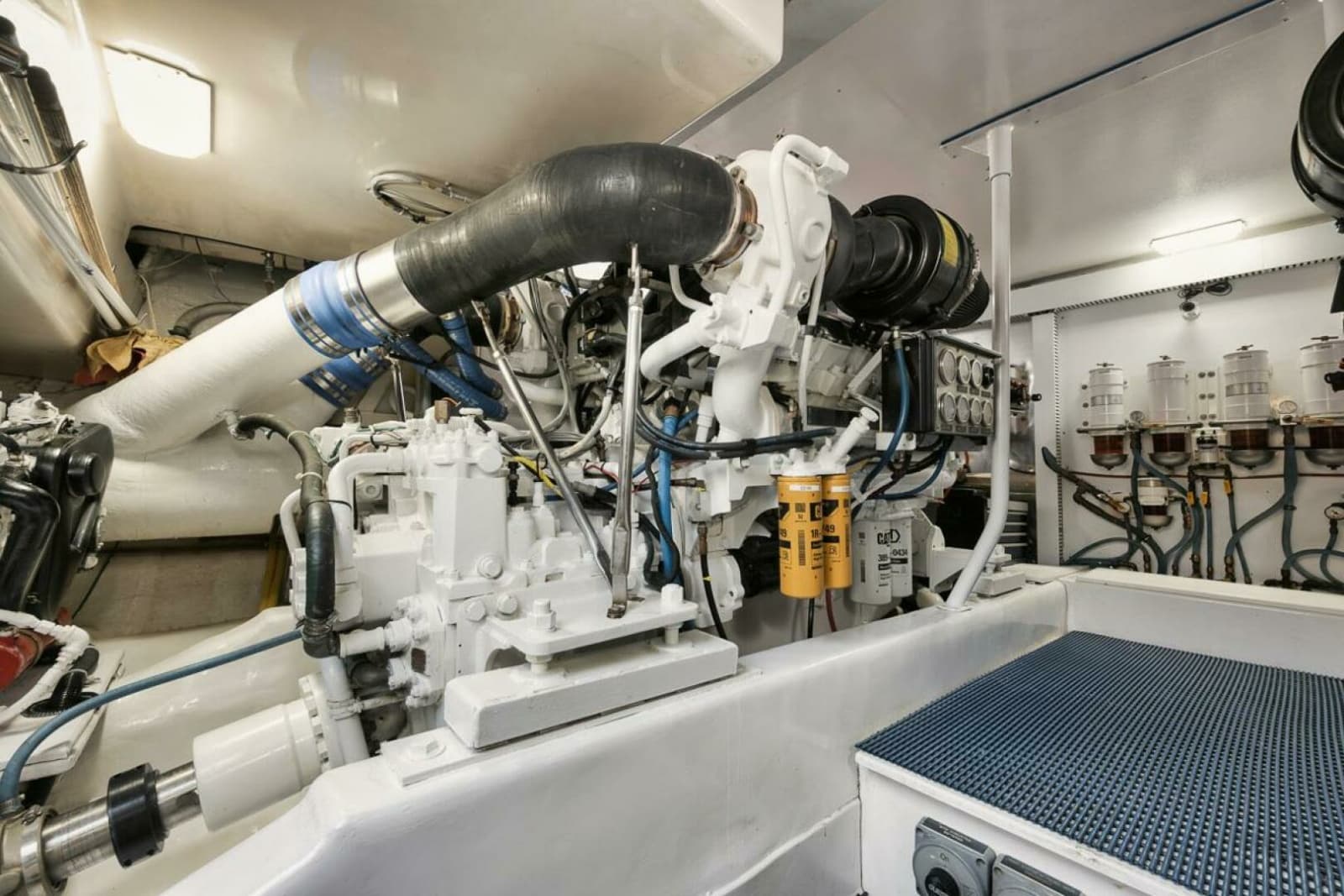 2005 Ocean 73 Super Sport - Photo 28