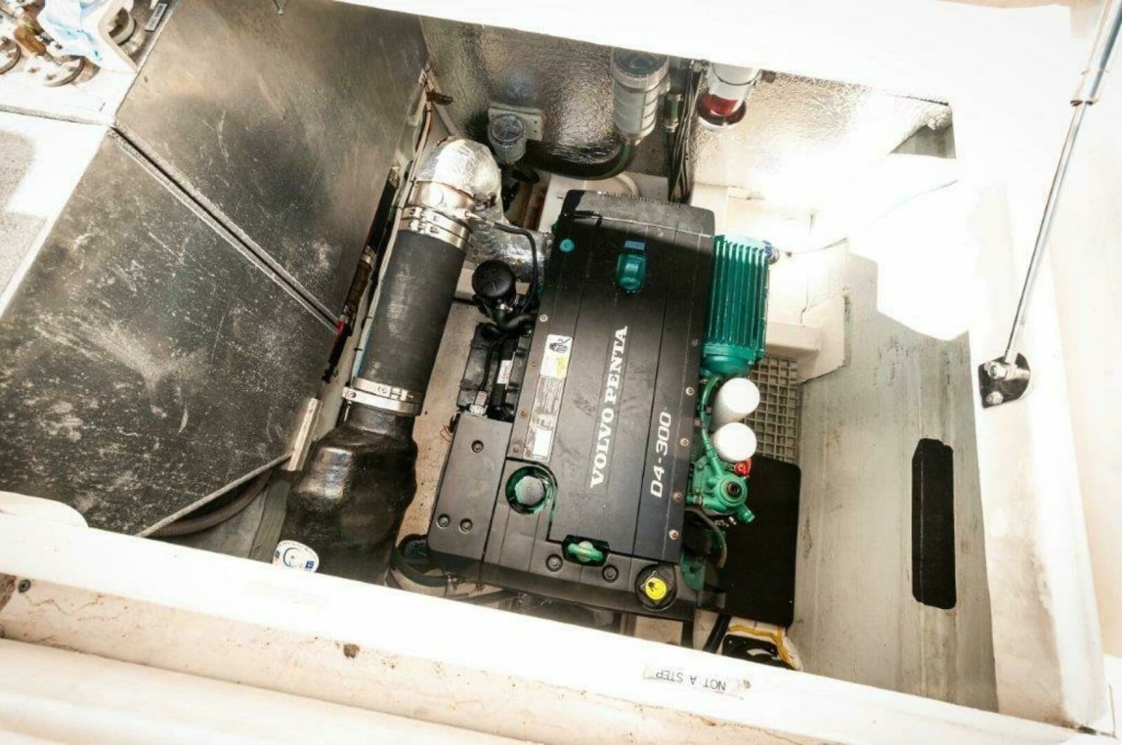 2018 Aquila 44 Yacht - Photo 95