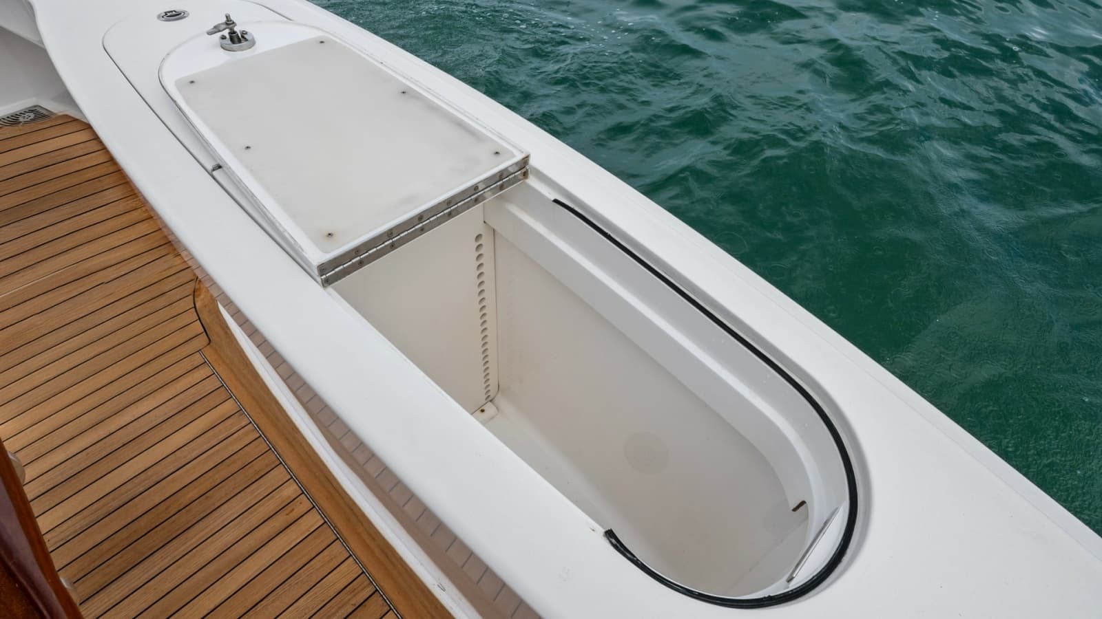 2021 Viking 72 Enclosed Bridge - Photo 75