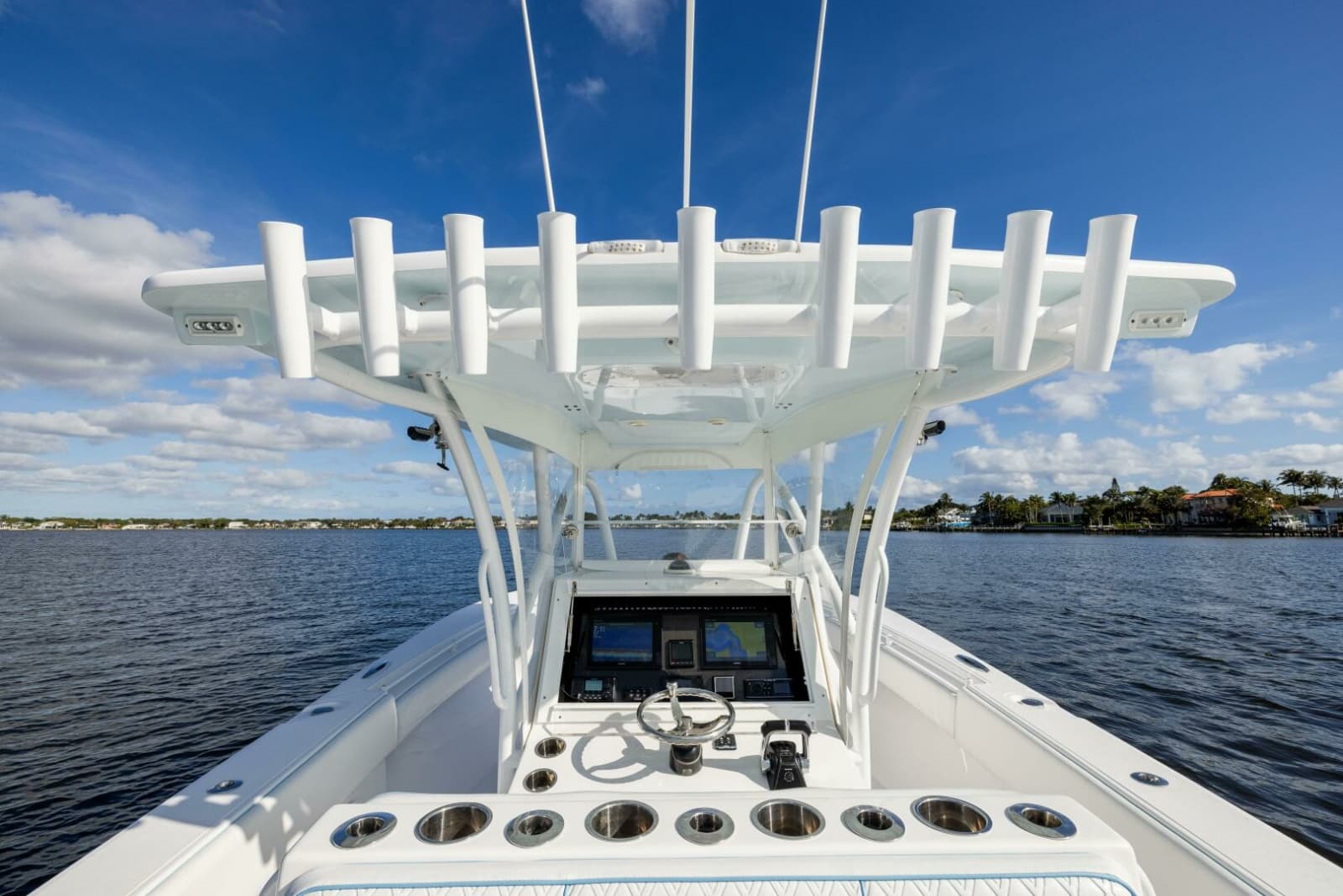 2018 SeaHunter 33 Center Console - Photo 12