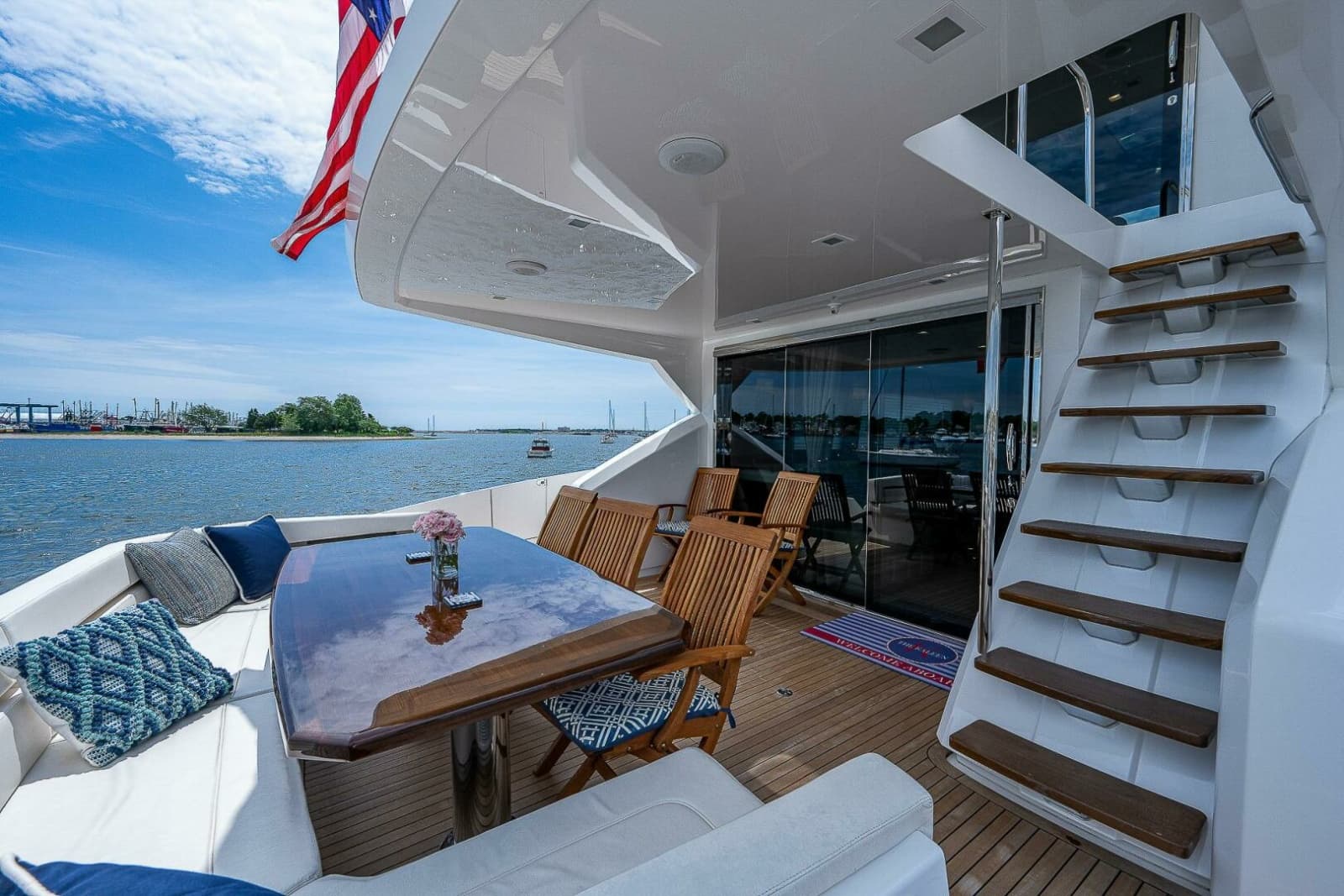 2017 Viking 75 Motoryacht - Photo 51