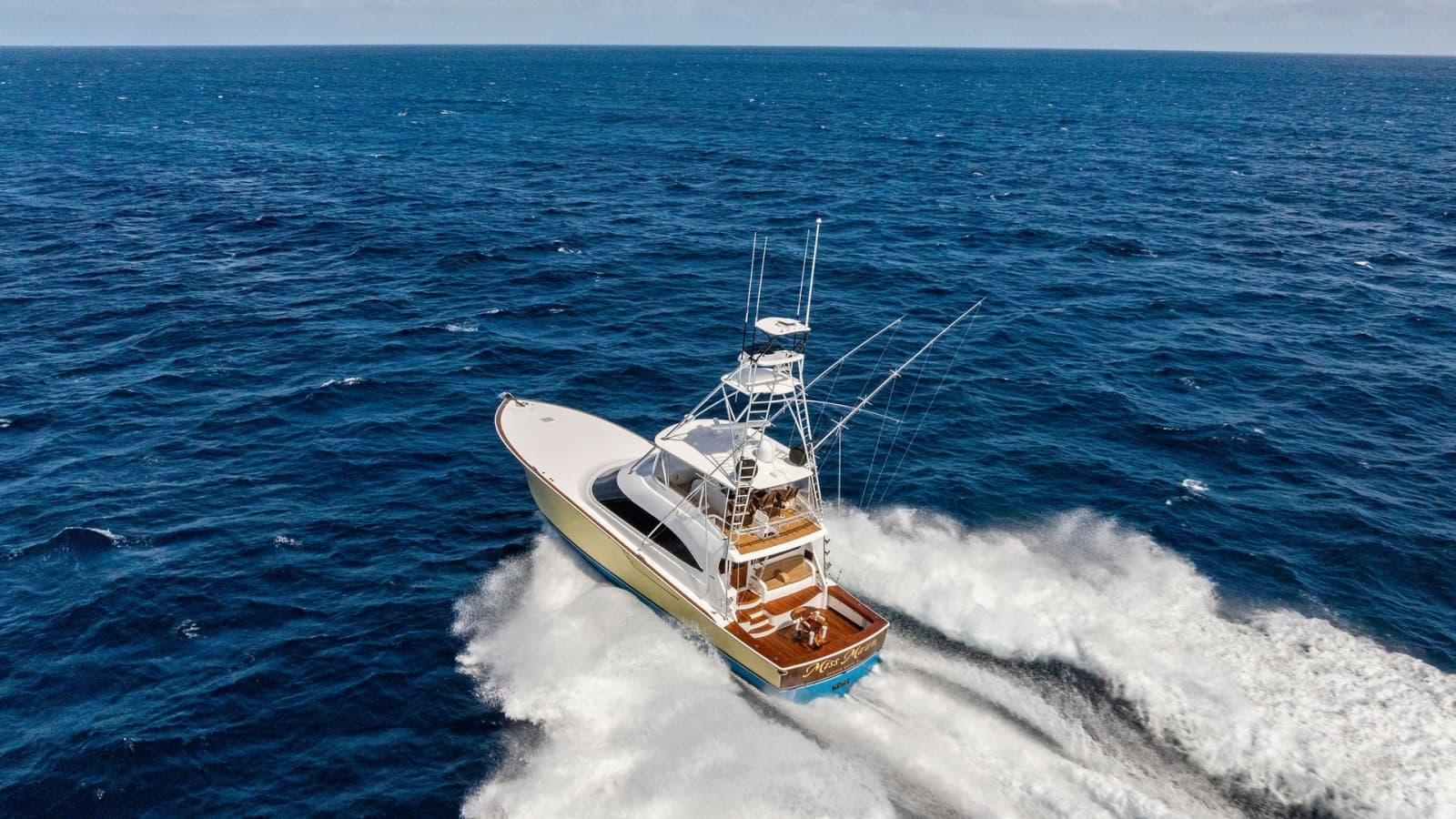 2015 Viking 70 Convertible  - Photo 76