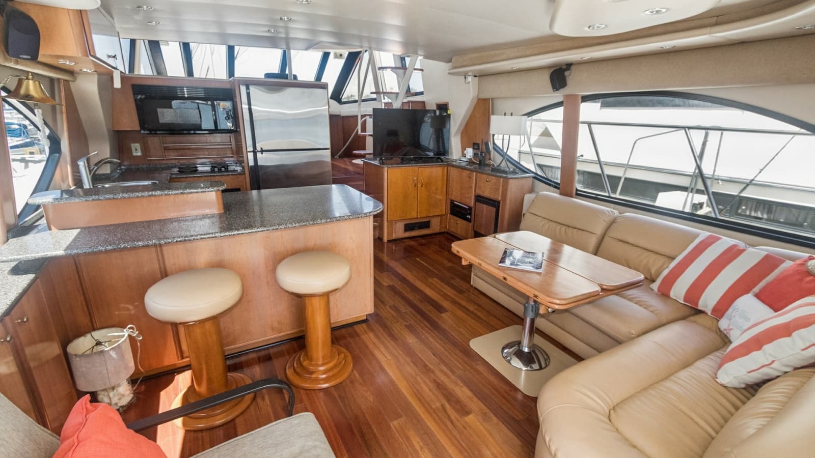 2005 Meridian 540 Pilothouse - Photo 3