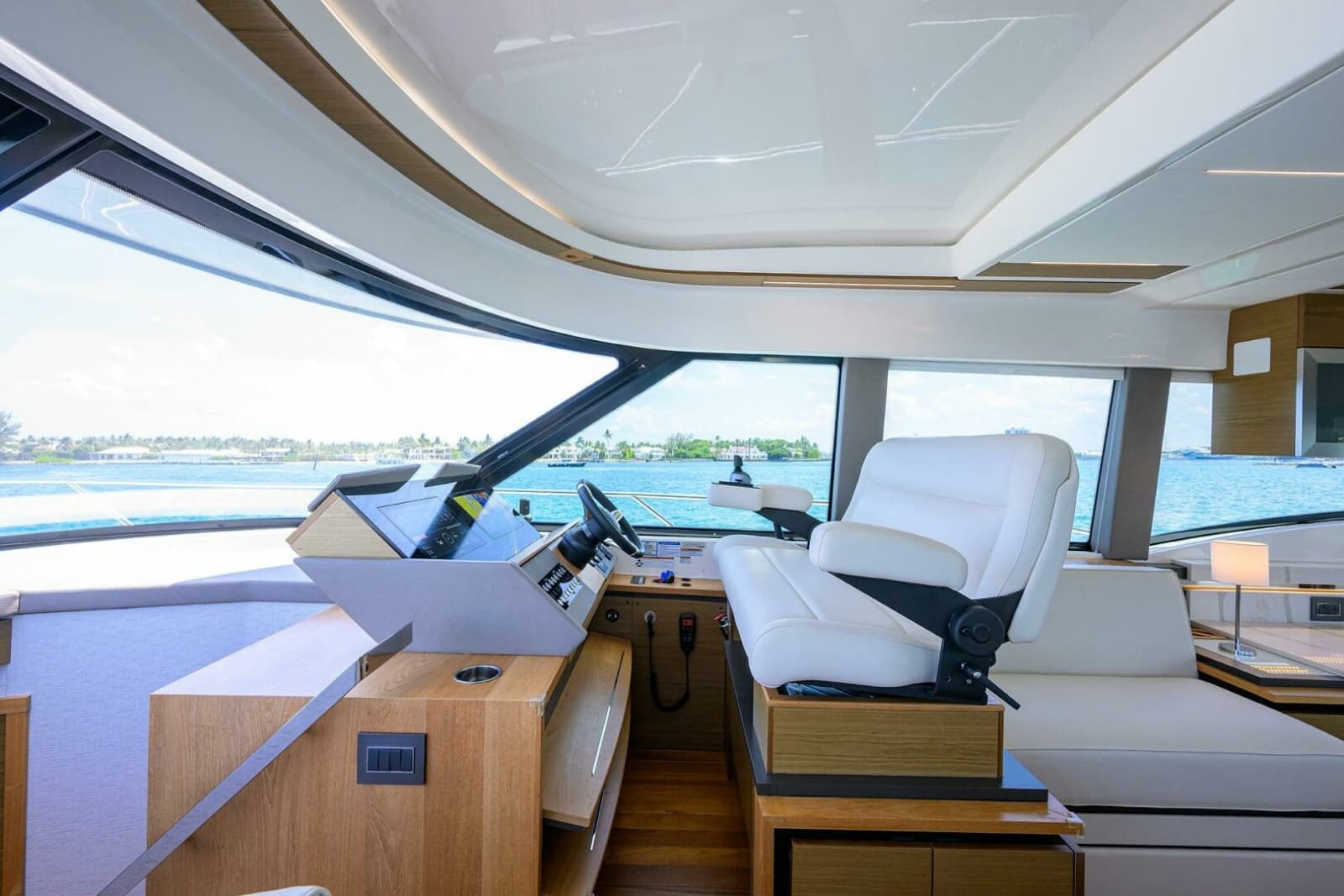 2023 Tiara Yachts C49 - Photo 32