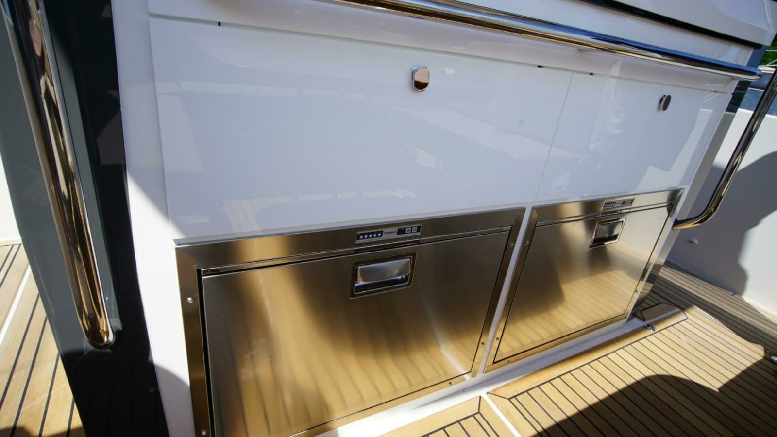 2025 Nimbus Tender 11 - Photo 14