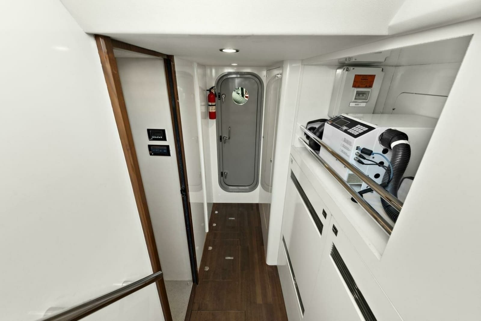 2015 Princess 72 Motoryacht - Photo 36