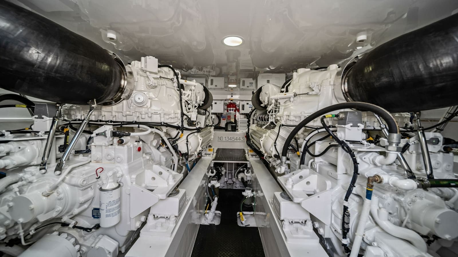 2024 Viking 64 Convertible - Photo 5