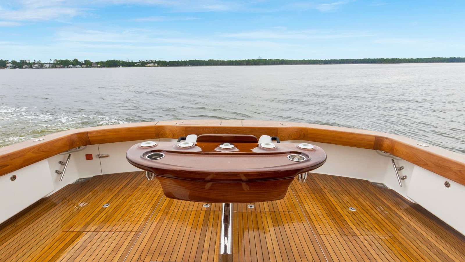 2020 Viking 68 Convertible - Photo 50