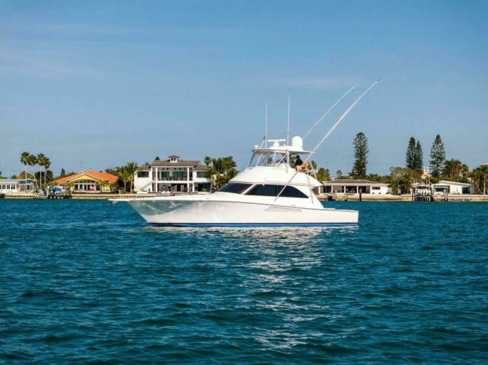 2003 Viking 48 Convertible - Photo 65