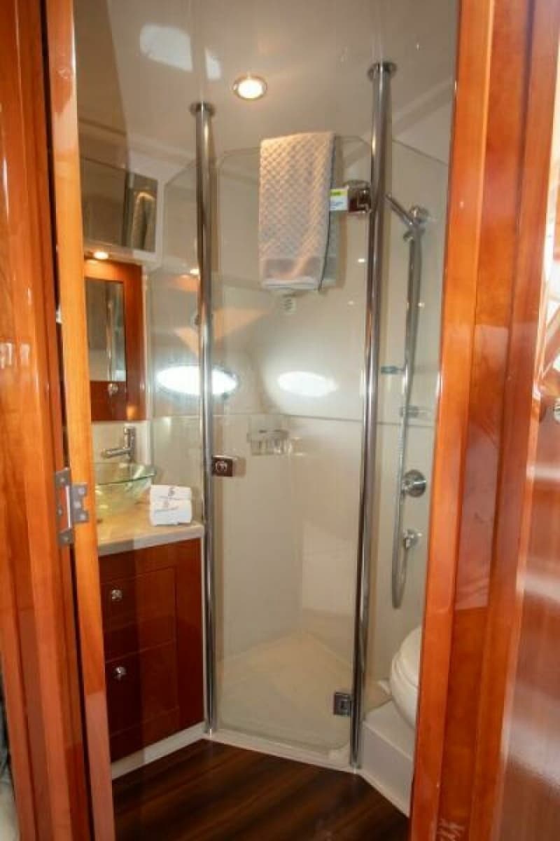 2012 Riviera 50 Sport Yacht - Photo 9