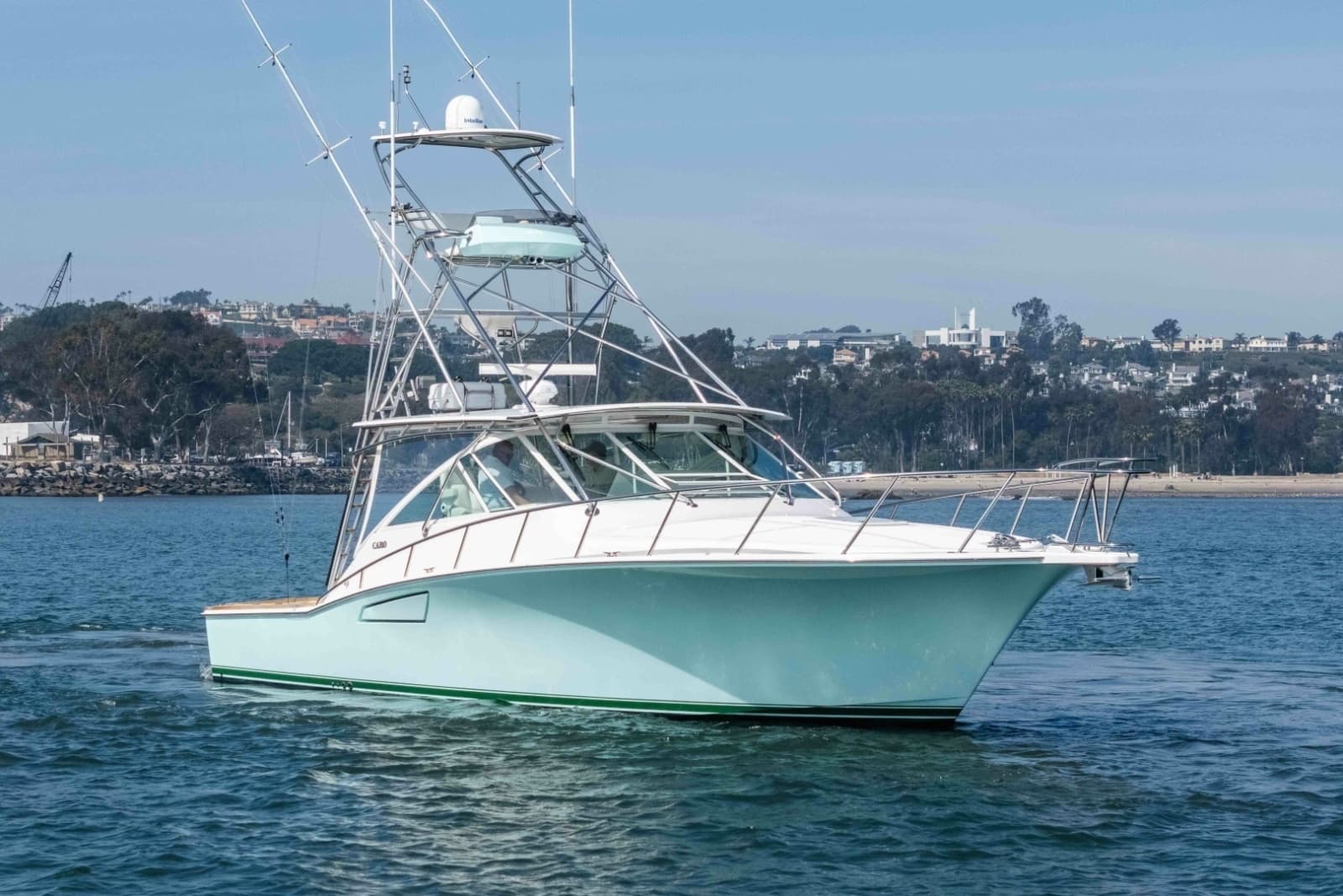 2005 Cabo 40 Express - Photo 25