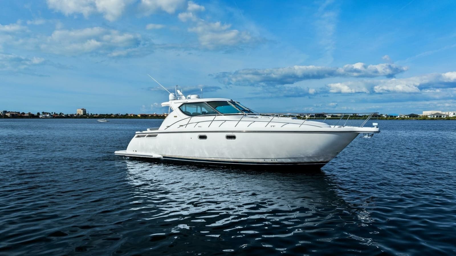 2007 Tiara Yachts 4300 Sovran - Photo 42