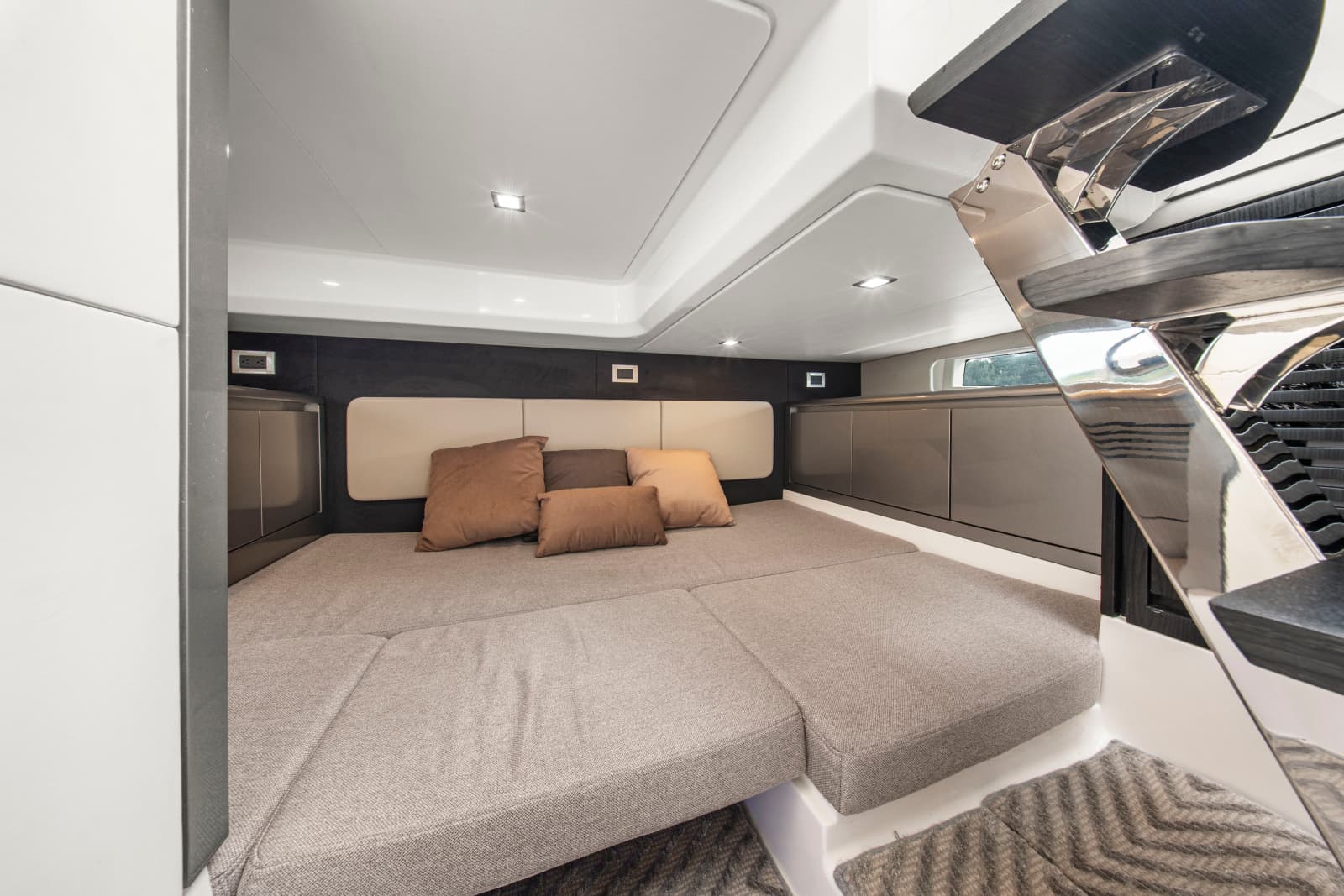 2025 Schaefer 375 HT - Photo 33