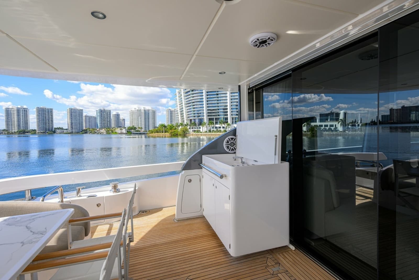 2024 Azimut Fly 78 - Photo 10