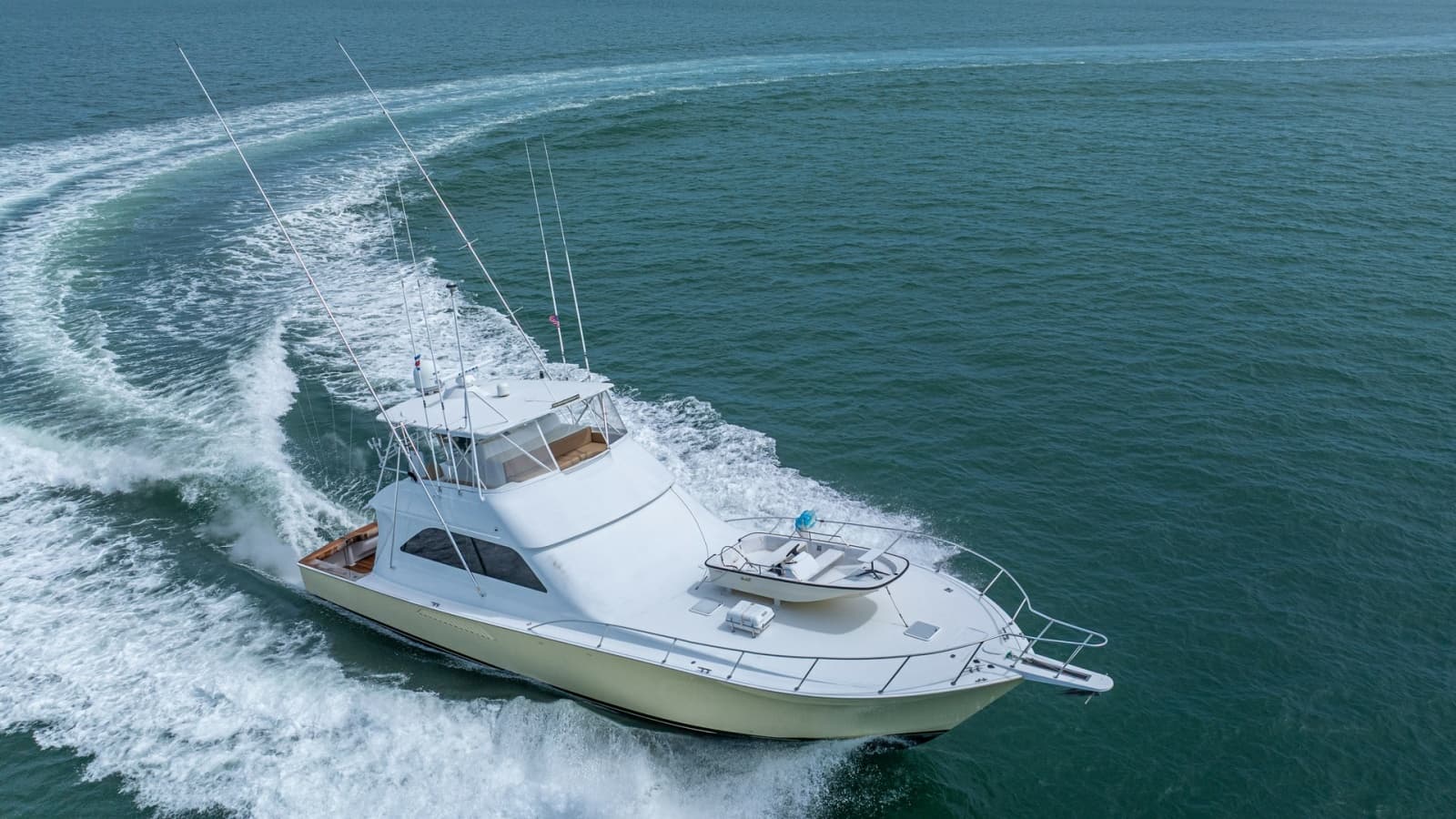 2002 Viking 61 Convertible - Photo 77