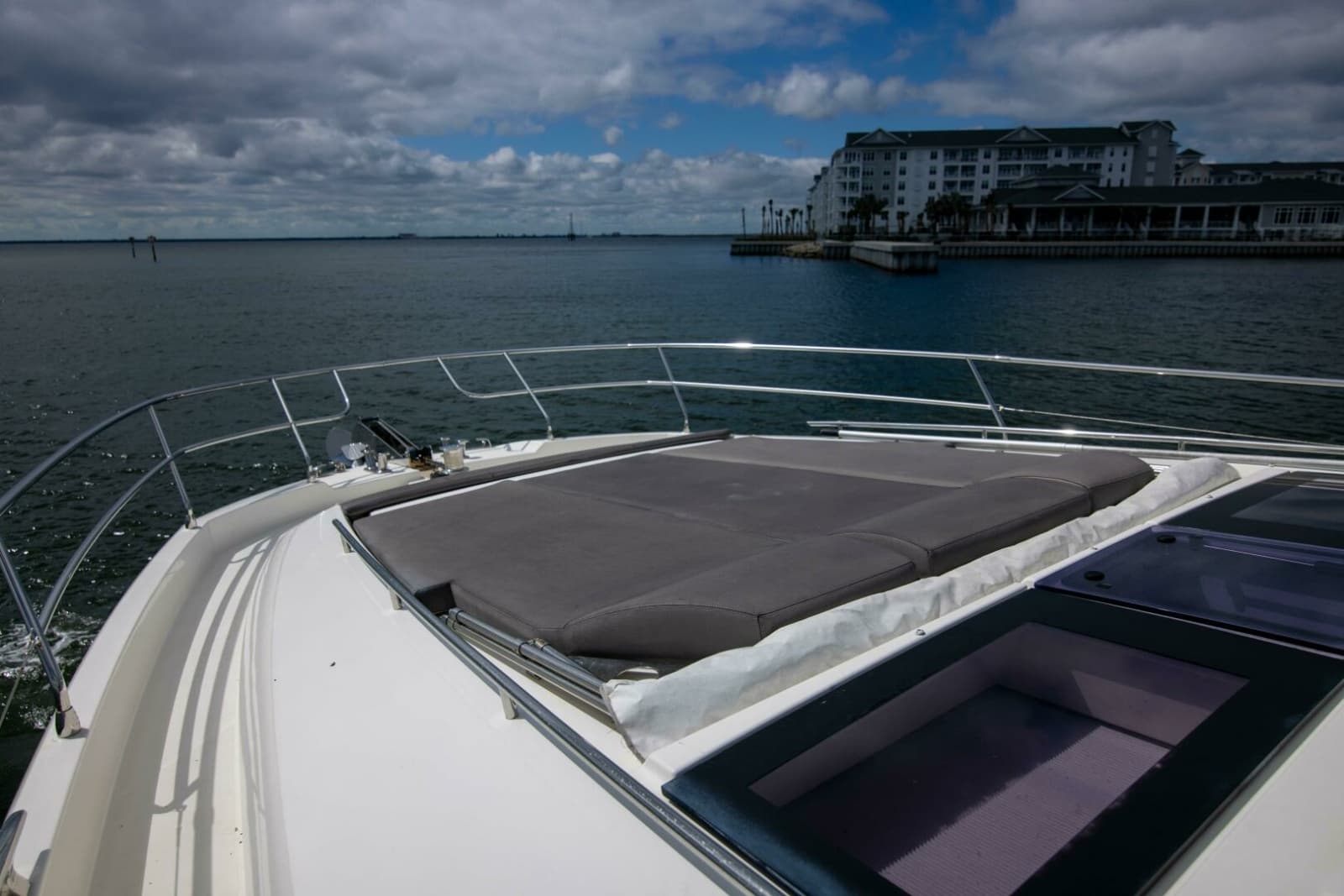2018 Prestige 680 Flybridge - Photo 41