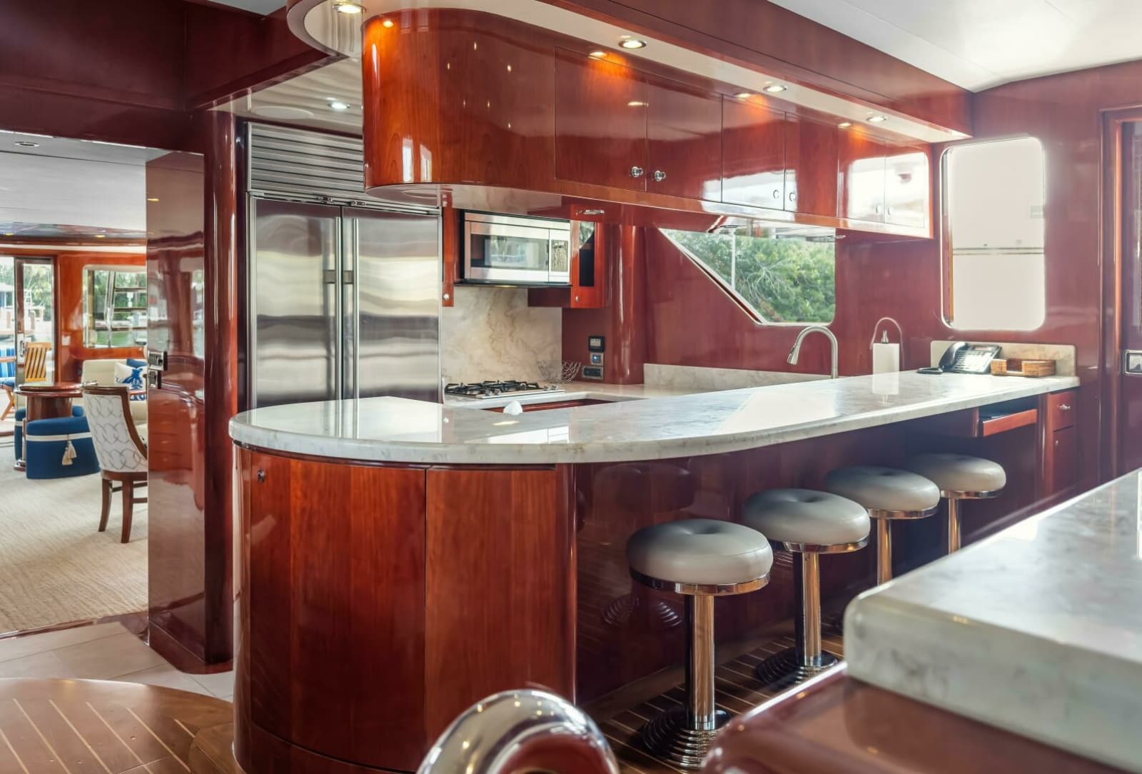2005 Ocean Alexander 80 motoryacht - Photo 9