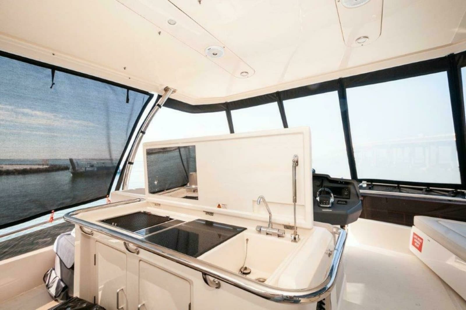 2018 Aquila 44 Yacht - Photo 85